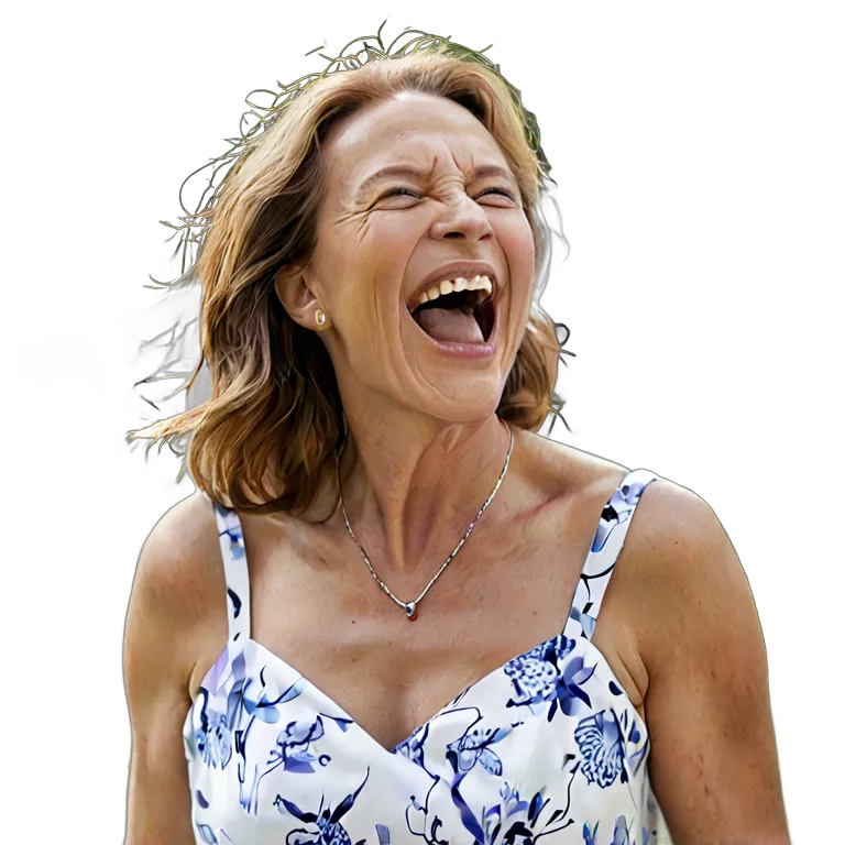 人間 喜び ガーデンパーティーで笑っている中年白人女性 透過 PNG 画像 フリー素材 #36907